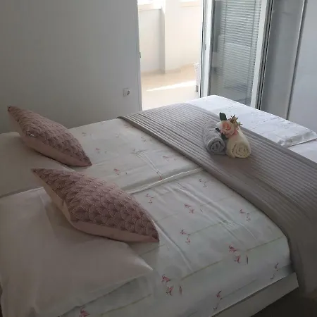 Apartma Solmar Apartment