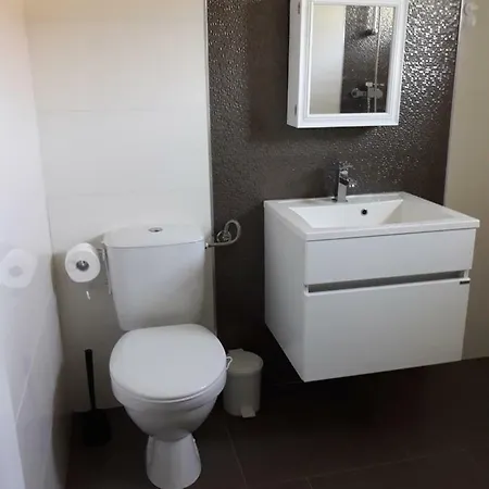 Lägenhet Apartma Solmar *